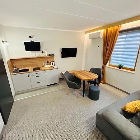 Hotel Czerwone Korale Cielimowo Bagian luar foto