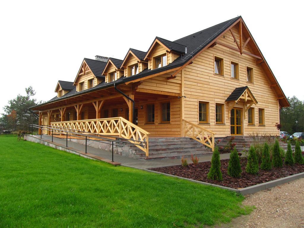 Hotel Czerwone Korale Cielimowo Bagian luar foto