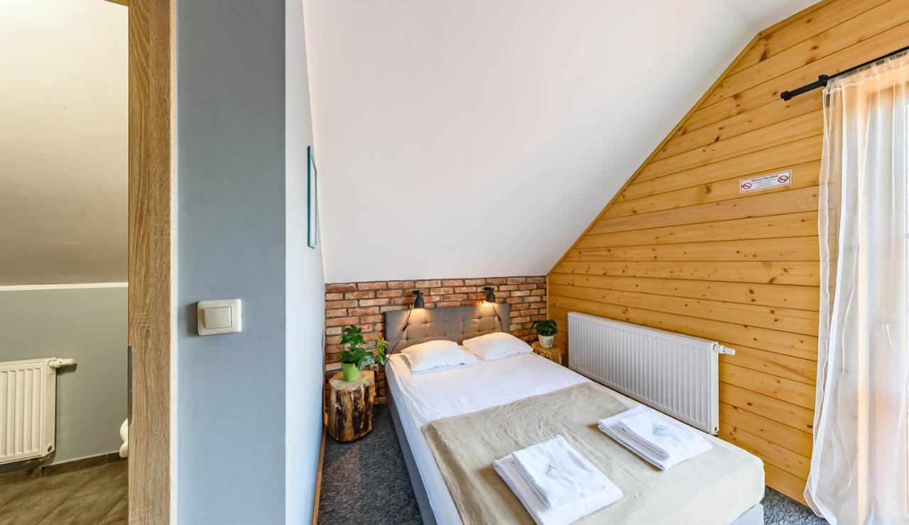 Hotel Czerwone Korale Cielimowo Bagian luar foto