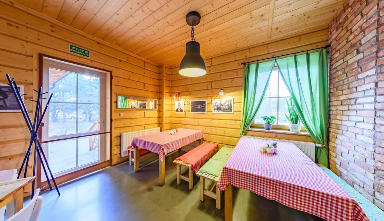 Hotel Czerwone Korale Cielimowo Bagian luar foto