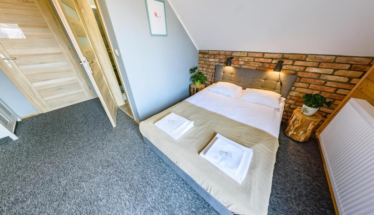 Hotel Czerwone Korale Cielimowo Bagian luar foto